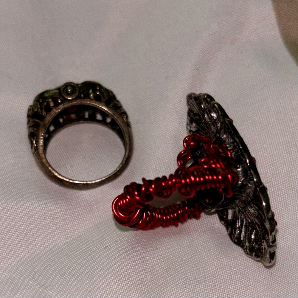 Red Rings Two Costume Jewelry - Picture 8 of 10